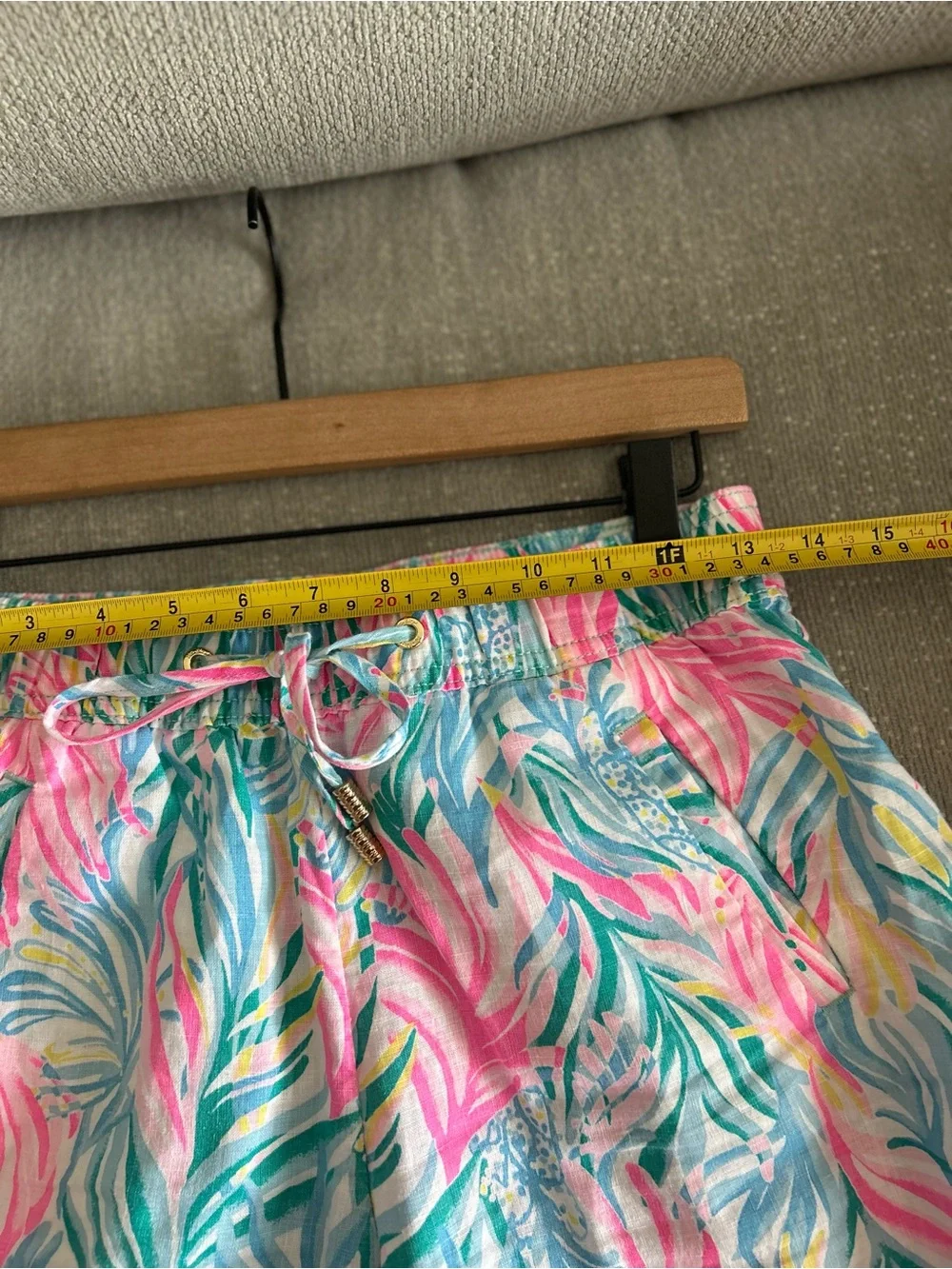 Lily Pulitzer Linen Shorts Bermudas Size Xs Pull On Tropical